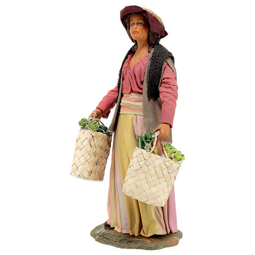 Woman with grocery bags for Neapolitan Nativity Scene of 24 cm 3