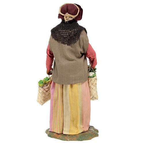 Woman with grocery bags for Neapolitan Nativity Scene of 24 cm 5