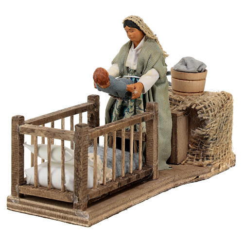 Mother with child, crib 10 cm, Neapolitan nativity scene ANIMATED 2