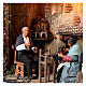 Scena karmienia dziecka z oświetlonym kominkiem – szopka neapolitańska 30 cm, 60×50×40 cm s4