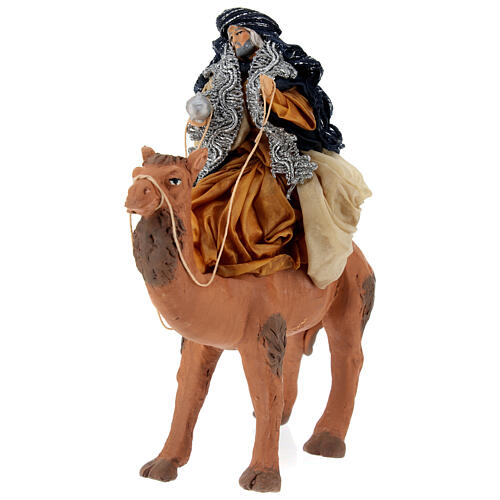 Magio a cammello 12 cm in ginocchio presepe napoletano 3