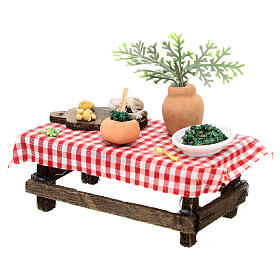 Tisch mit Utensilien für die Pestoherstellung, Krippenzubehör, neapolitanischer Stil, für 8 cm Krippe, 10x10x5 cm