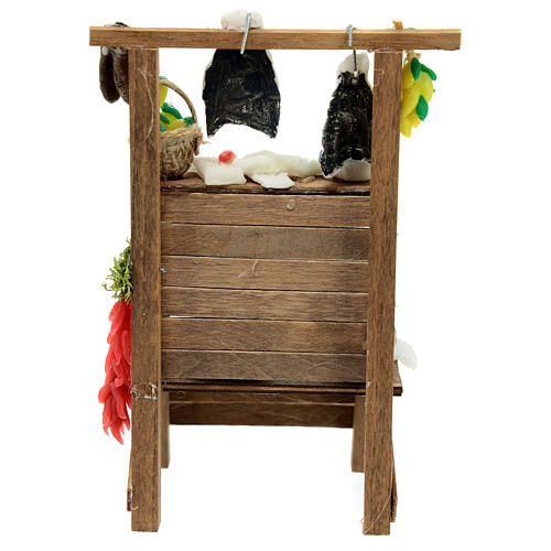 Duże drewniane stoisko, z kawałkami dorsza z wosku - 15x10x5 cm, do szopki 8 cm 5