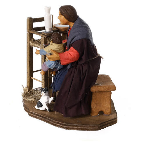 Mother feeding her boy on her lap for Neapolitan Nativity Scene of 15 cm 4