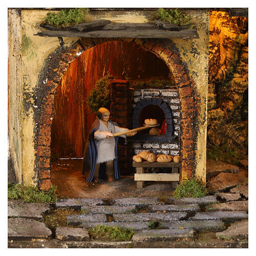 Szopka neapolitańska w stylu XVIII wieku – 60×50×40 cm, 2 ruchome figurki 8–10 cm 2