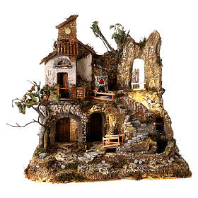 Aldeia com rio, escadas e luzes 40x40x30 cm para presépio com figuras de 8 cm