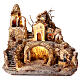 Village éclairé avec grotte, fontaine et four 40x50x50 cm pour figurines de 8-10 cm s1