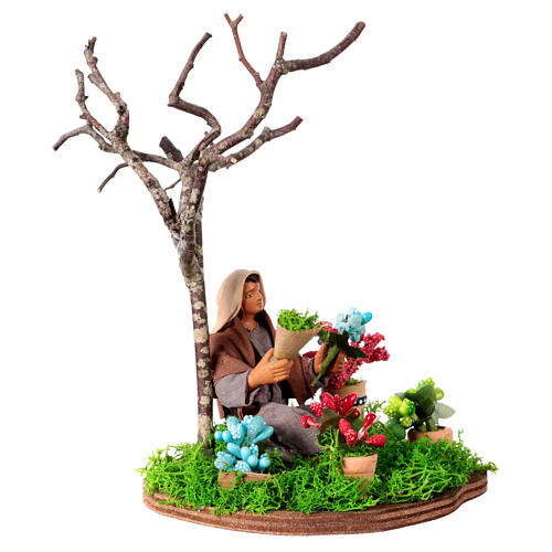 Flower seller sitting with baskets of flowers for 13 cm Neapolitan Nativity Scene 3