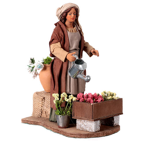 Bewegliche Krippenfigur, Blumen gießende Frau, neapolitanischer Stil, für 24 cm Krippe 4