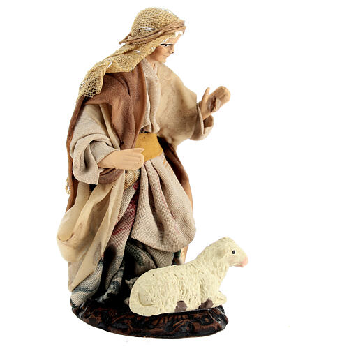 Old woman with sheep for 10 cm Neapolitan Nativity Scene 3