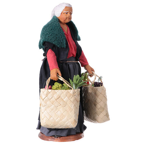 Ältere Frau mit Einkaufstaschen, neapolitanischer Stil, für 15 cm Krippe 4