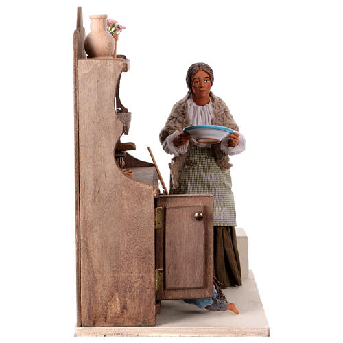 Woman with plate and dresser for 30 cm animated Nativity Scene, 30x20x30 cm 3
