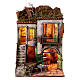 Rustikales zweistöckiges Haus vor Bergmassiv, inkl Beleuchtung, Krippenzubehör, neapolitanischer Stil, für 10 cm Figuren, 50x45x35 cm s1
