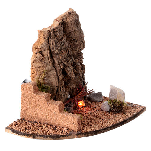 Corner bonfire with rock face and light for 8 cm Neapolitan Nativity Scene, 10x10x5 cm 3