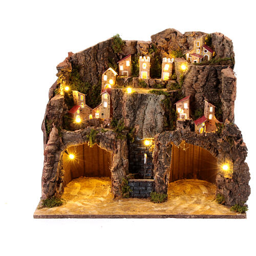 Krippenszenerie, 2 Grotten, Bergdorf vor Felsmassiv, Brunnen, neapolitanischer Stil, für 10 cm Figuren, 35x45x30 cm 1