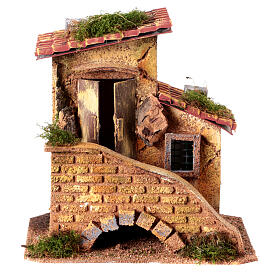 Casa com escada presépio 8 cm miniatura madeira cortiça 20x20x15 cm