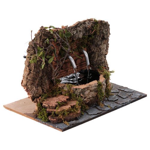 Brunnen mit zwei Ausläufen – 15 × 20 × 15 cm, geeignet für eine 8–10 cm Krippe 2