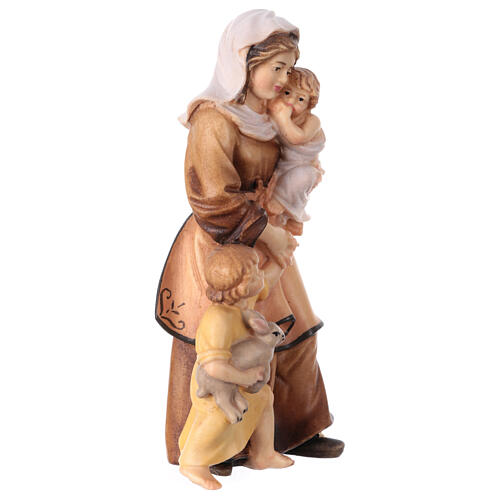 Woman with children figurine 12 cm made of painted wood Heimatland Val Gardena nativity scene 3