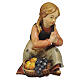 Jeune fille en prière à genoux bois coloré Val Gardena crèche Heimatland 12 cm s1