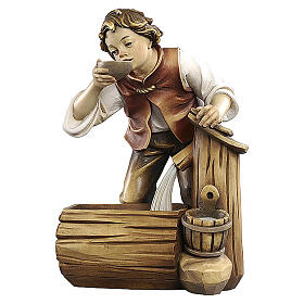 Niña con fuente belén 9,5 cm madera pintada Heimatland Val Gardena