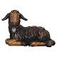 Agneau noir allongé tête à gauche 12 cm crèche bois peint maint Heimatland Val Gardena s1
