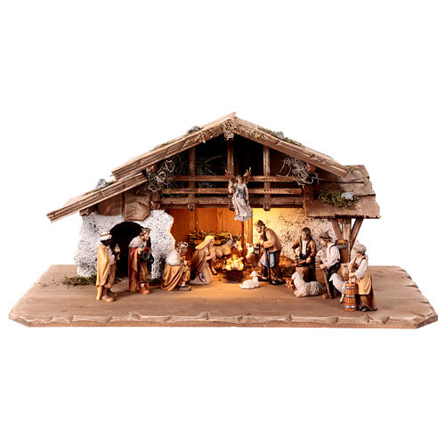 Alpine stable with lights and 17 painted wood characters for 12 cm Heimatland Nativity Scene, Val Gardena 1