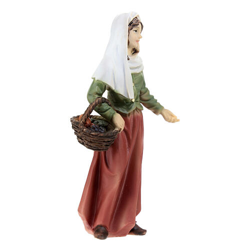 Pastorella con cesto di frutta resina colorata presepe h 12 cm 3