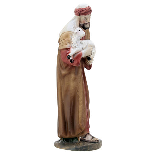 Pastor com cordeiro no colo resina colorida para presépio de 12 cm 3