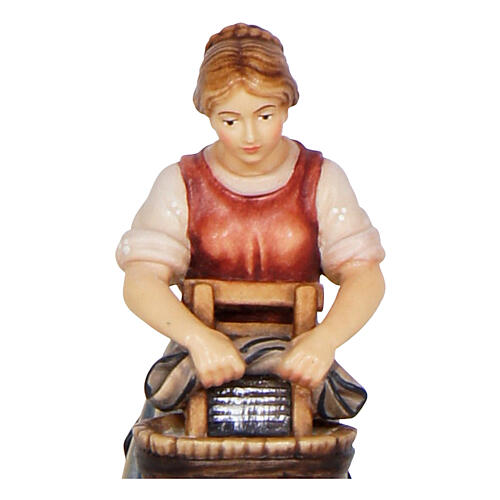 Washerwoman, painted wood character for Val Gardena Mahlknecht Nativity Scene of 12 cm 2