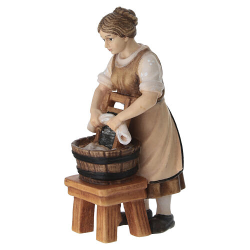 Lavandière bois peint 12 cm crèche Mahlknecht Val Gardena 2