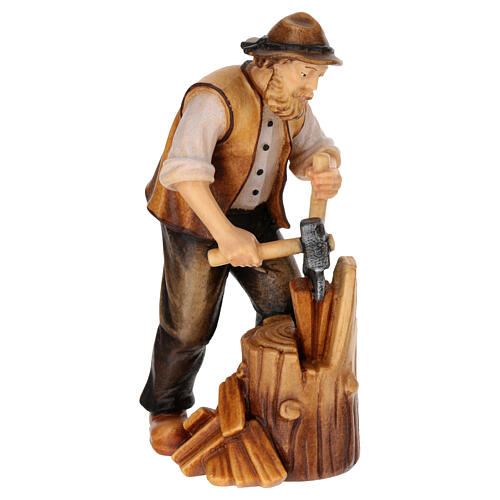 Man cutting shingles for 12 cm Mahlknecht Nativity Scene, painted wood, Val Gardena 2