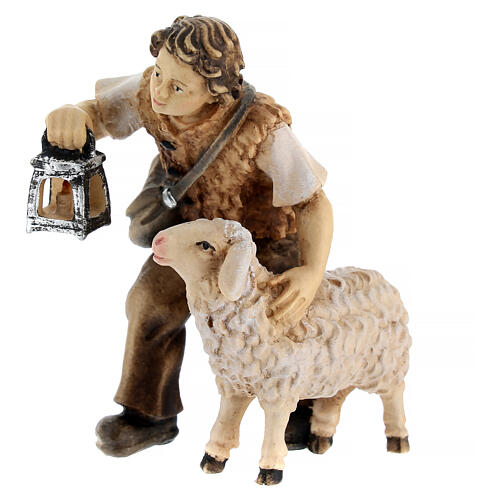 Enfant avec mouton et lanterne crèche Mahlknecht bois peint Val Gardena 12 cm 2