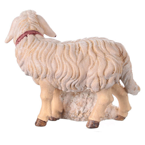 Mouton debout avec agneau allongé crèche Mahlknecht Val Gardena 12 cm bois peint 4