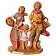 Estatua pastores con niños con linterna Fontanini belén 12 cm s1