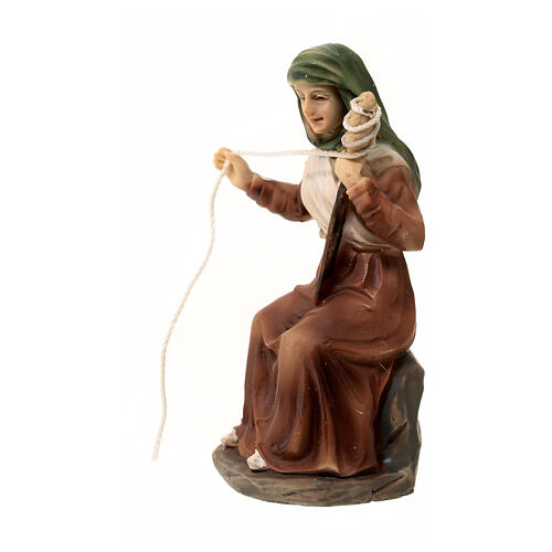 Statua filatrice resina dipinta presepe 11 cm 3