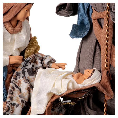 Holy Family nativity scene Winter Elegance fabric resin base h 40 cm 2