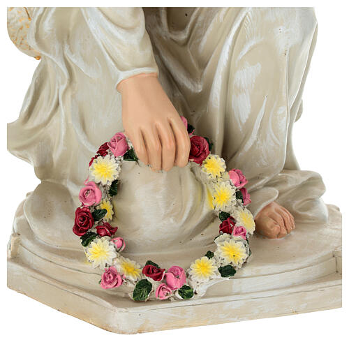 Anjo ajoelhado com grinalda de flores 40 cm 4