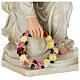 Anjo ajoelhado com grinalda de flores 40 cm s4