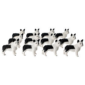 Bulldog, weiß-schwarz, aus Kunststoff, für 10–12 cm Krippe
