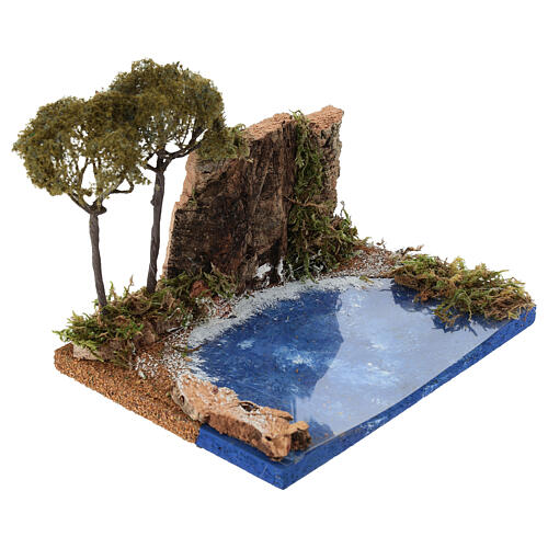 Scogliera con specchio d'acqua due pini marittimi 20x15x15 cm presepe 8-10 cm 3
