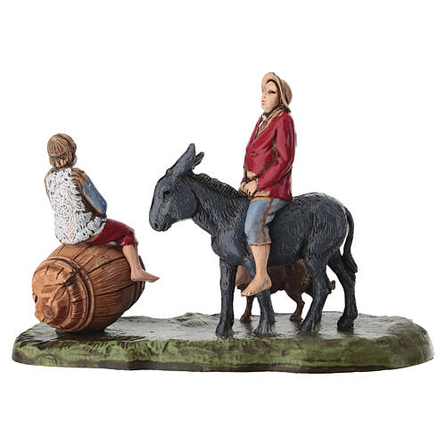 Dziecko na beczce z dorosłym - figurka do szopki Moranduzzo 6 cm 4