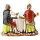 Pareja sentada a la mesa belén Moranduzzo 8 cm s4