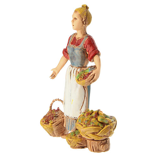 Fruttivendola al banco presepe Moranduzzo 10 cm 2