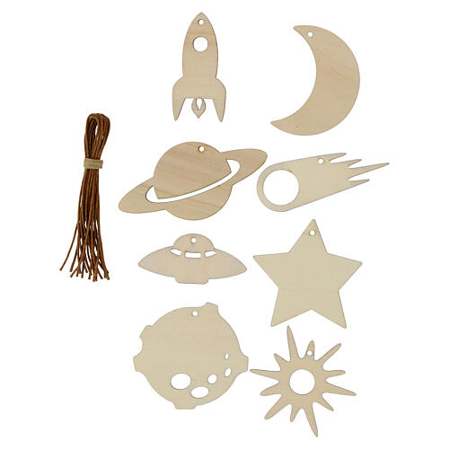 Wood decorations, space-themed, SPIRA Small, set of 8 1