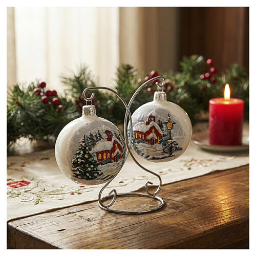 Weihnachtskugeln, 2er-Set, aus mundgeblasenem Glas, glänzend weiß, mit winterlicher Landschaft – Ø 8 cm 2