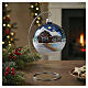 Boule Noël verre soufflé bleu nuit satiné ferme enneigée 100 mm s2