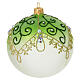 Weihnachtskugel, aus mundgeblasenem Glas, matt, mit grünen und goldenen Dekoren – Ø 10 cm s1
