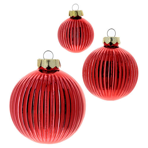 Set of 16 Christmas balls, red glass, 1.6-2.4x3 in 3