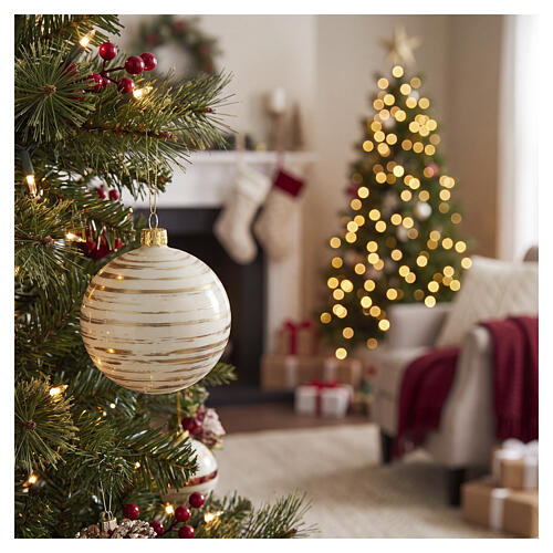 Boule de Noël en verre soufflé blanc avec coups de pinceau beige et or 80 mm 2