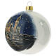 Boule de Noël en verre soufflé 100 mm bleu nuit avec cathédrale dorée et silhouette urbaine s4